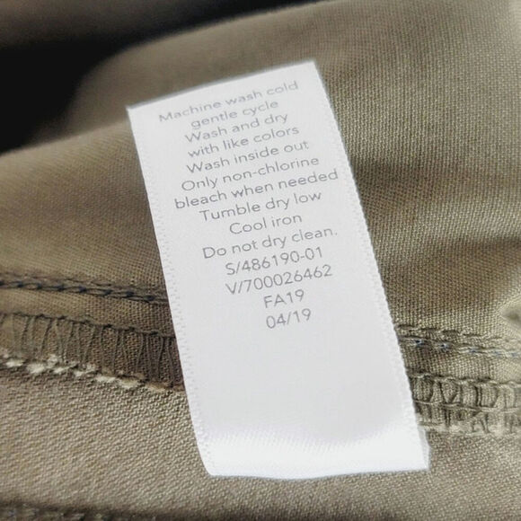 ATHLETA SUMMIT CARGO PANTS, SZ 2 - Picture 12 of 15